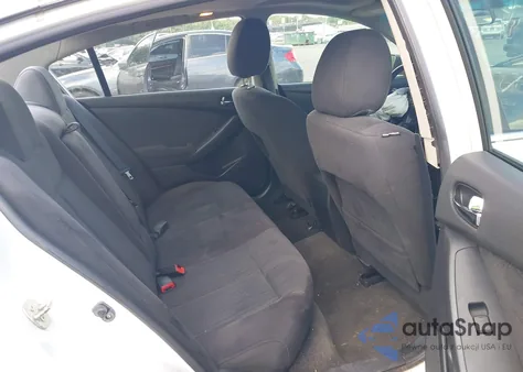 2011 Nissan Altima 2.5 S from USA, damaged, VIN 1N4AL2AP8BN413301